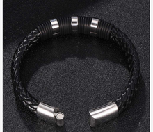 Load image into Gallery viewer, BLACK LEATHER BUCKLE BRACELET
